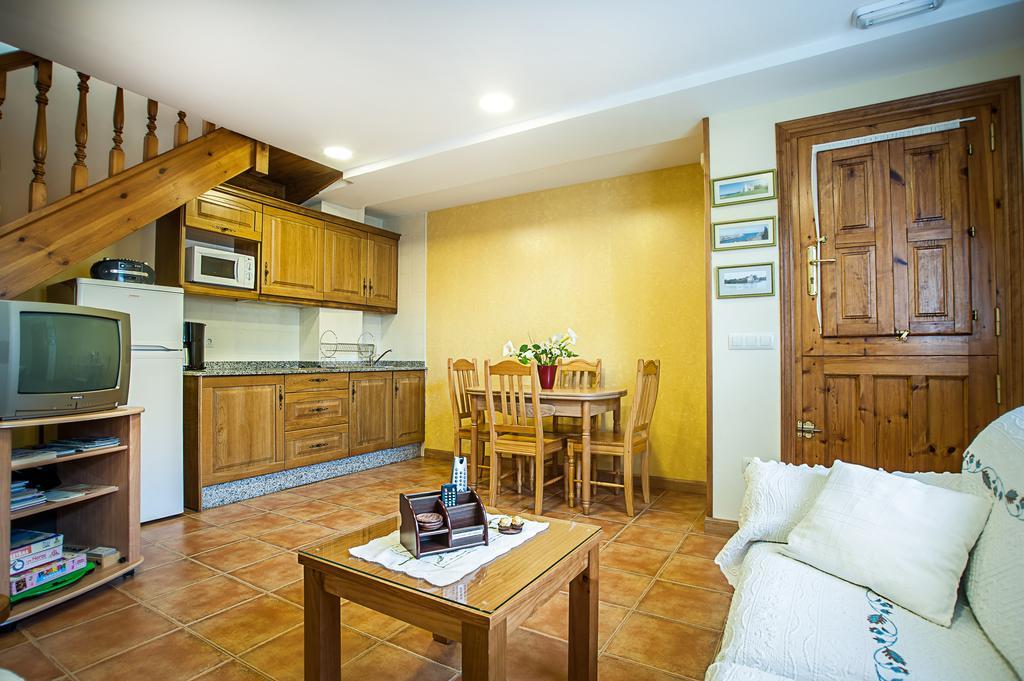 Apartamentos El Pradon De Santa Marina Parres de Llanes Phòng bức ảnh