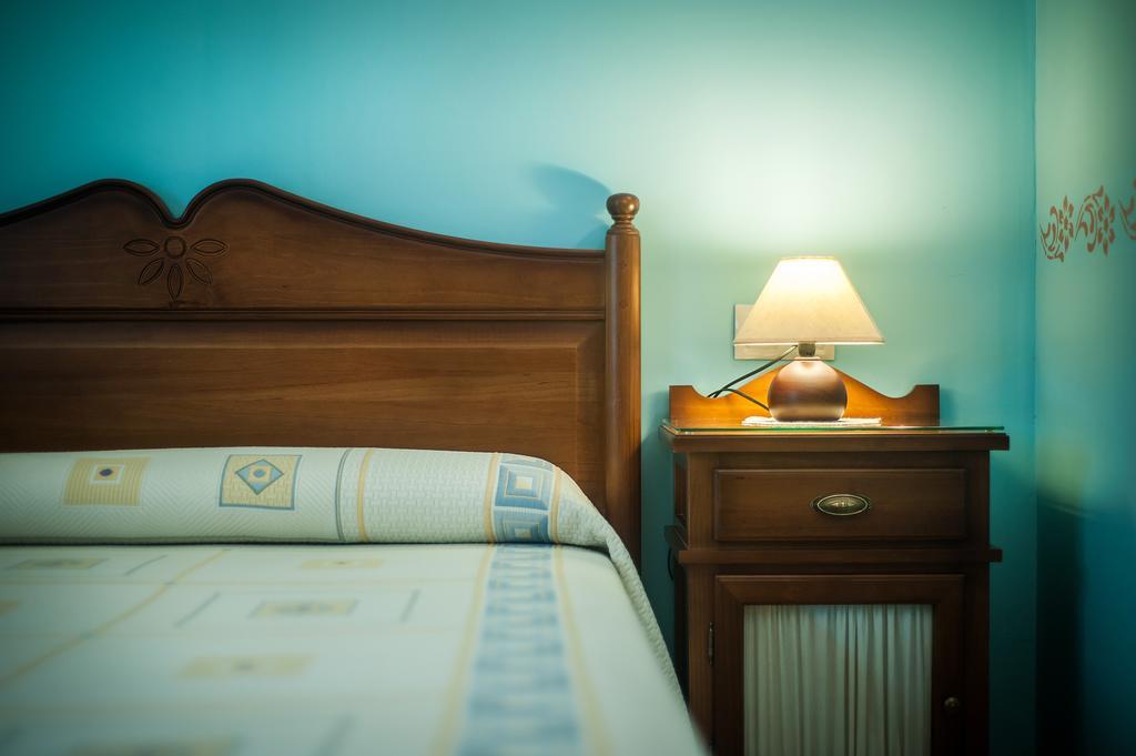 Apartamentos El Pradon De Santa Marina Parres de Llanes Phòng bức ảnh
